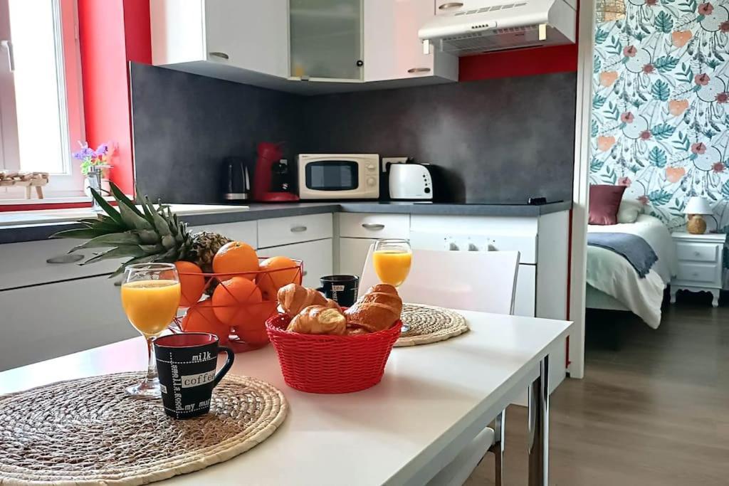 מרס-לה-באן Appartement Place Du Marche מראה חיצוני תמונה